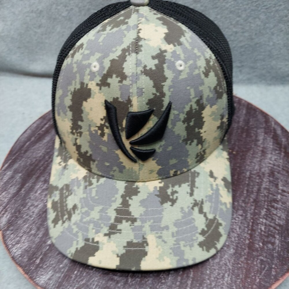 Kudagra Camo Trucker‎ Hat With Black Mesh Back L/XL Unisex